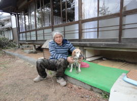 一緒に田舎暮らしを楽しんでいる 本田さんの愛犬