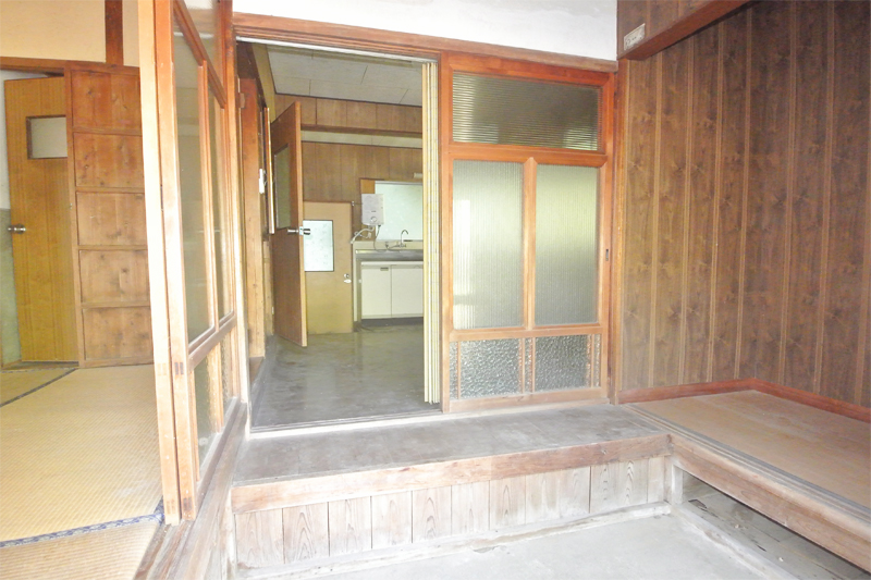 母屋1階:玄関