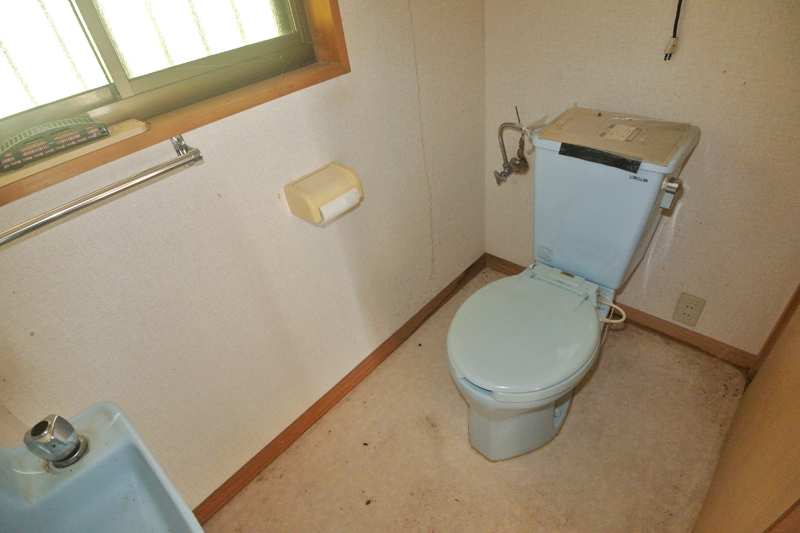 トイレ(簡易水洗)