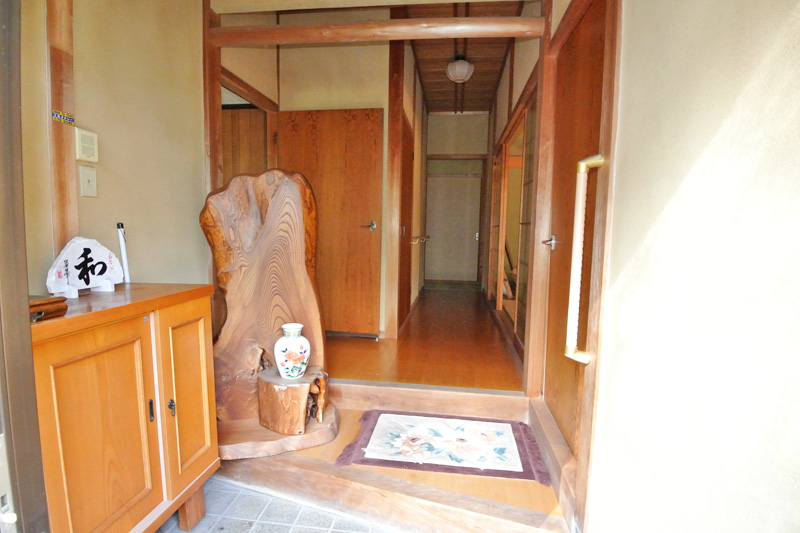 母屋1階:玄関