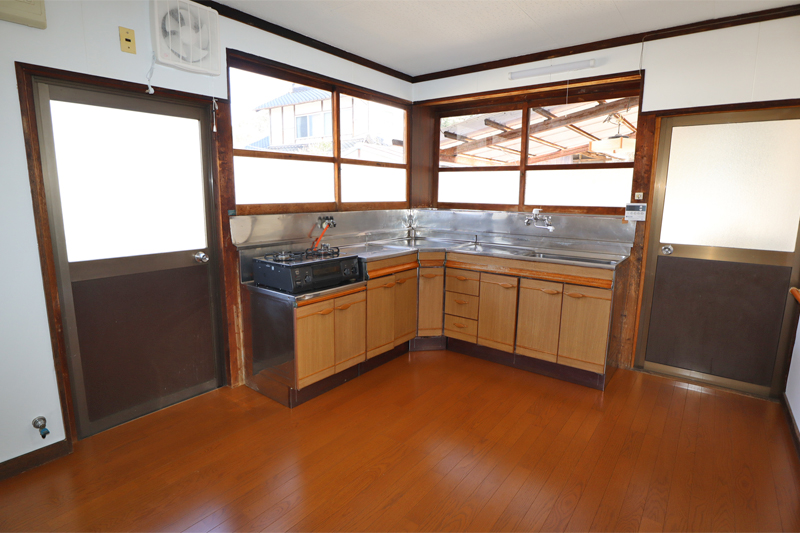 母屋1階:ダイニングキッチン